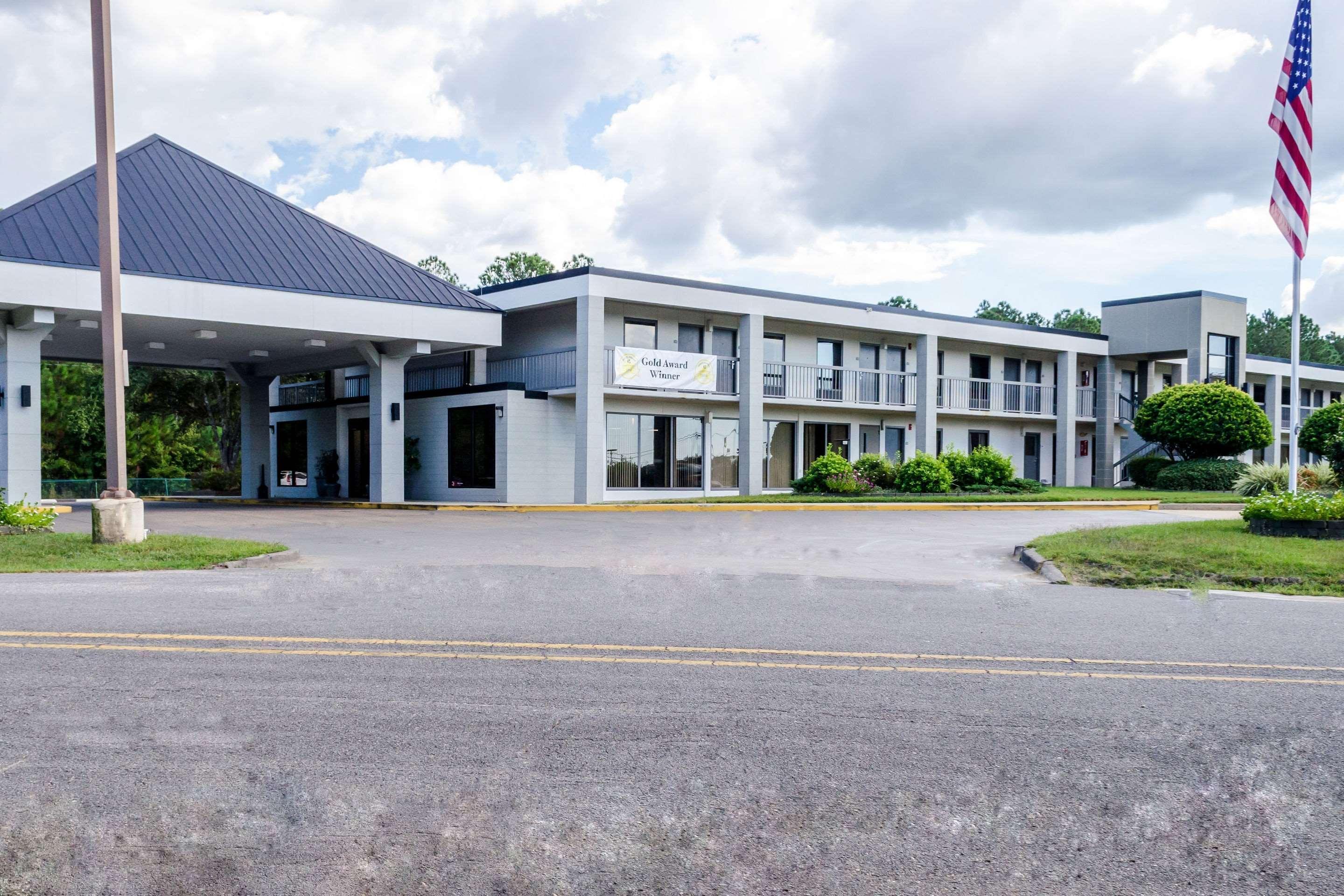 Quality Inn Moss Point - Pascagoula Exterior photo